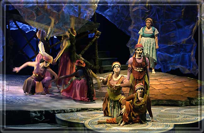 Medea - Set design by R. Finkelstein